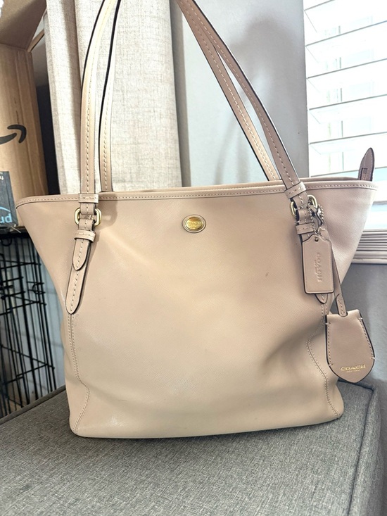 Coach Handbags - COACH LIGHT BEIGE PEYTON LEATHER ZIP TOP TOTE WITH GOLD HARDWARE
